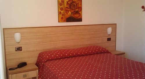 Hotel Camelia Rimini Esterno foto